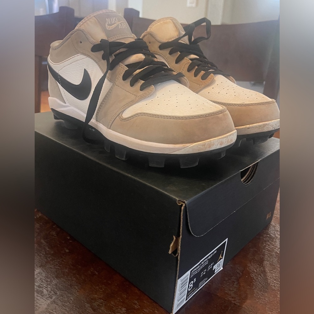 Jordan 1 Retro MCS Low Baseball Cleats – Size 8.5